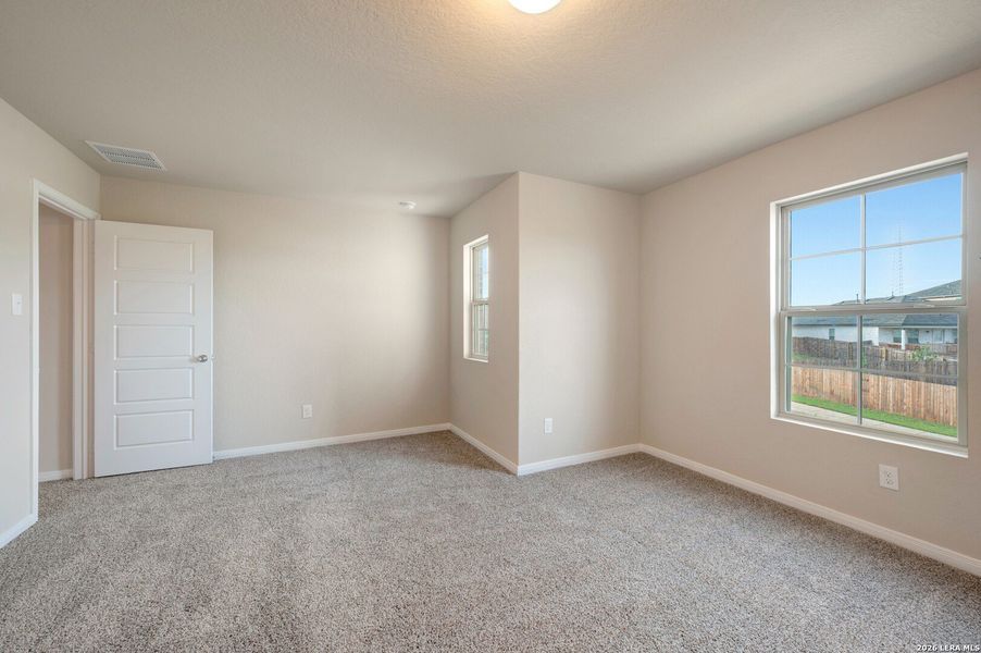 Spacious, unfurnished interior of a new home in Agave, San Antonio (Image 31). Spacious, unfurnished interior of a new home in Agave, San Antonio (Image 31).