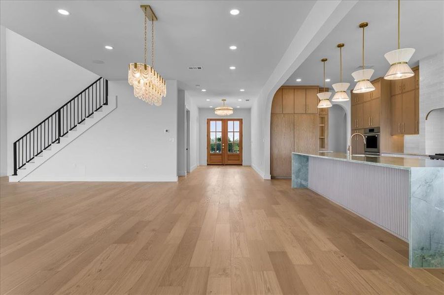 Spacious, unfurnished interior of a new home in , Frisco (Image 23).