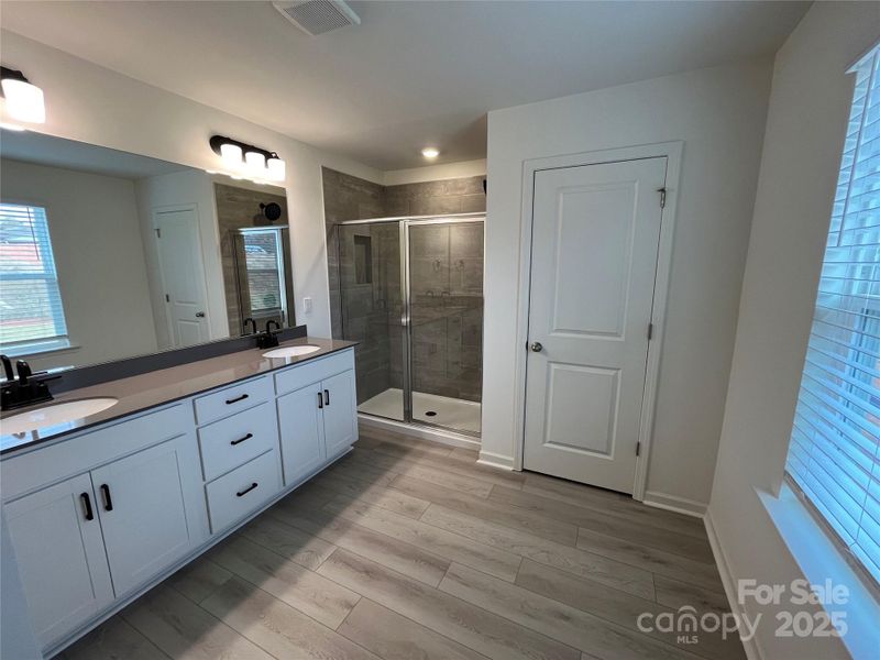 Furnished interior view inside a new home in Wilson Creek, Indian Land (Image 10). Furnished interior view inside a new home in Wilson Creek, Indian Land (Image 10).
