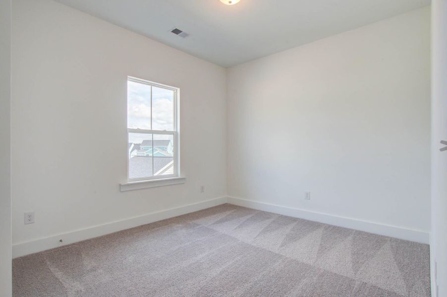 Spacious, unfurnished interior of a new home in Midtown at Nexton, Summerville (Image 19). Spacious, unfurnished interior of a new home in Midtown at Nexton, Summerville (Image 19).