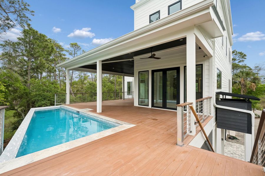 Exterior details and patio area of a home in , Folly Beach (Image 31).