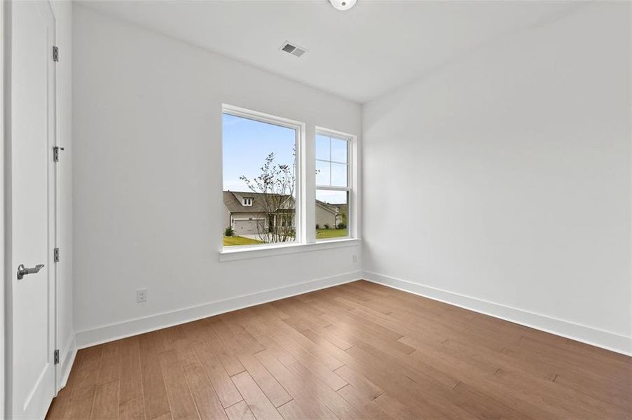 Spacious, unfurnished interior of a new home in , Flowery Branch (Image 20).