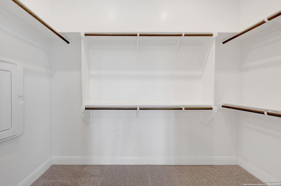 Spacious, unfurnished interior of a new home in Windsong - Reserve Series, Boerne (Image 53).