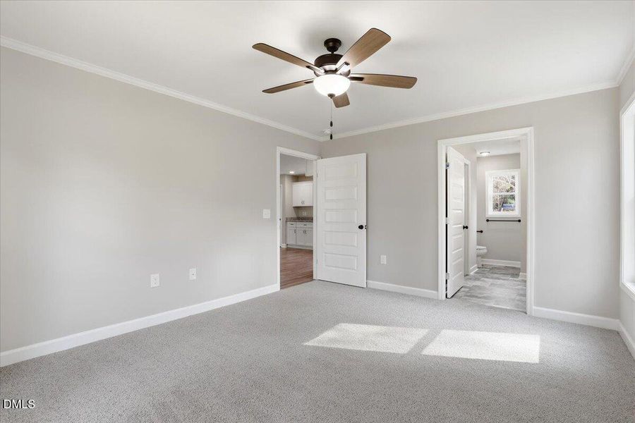 24-102 E Pope Ave-24