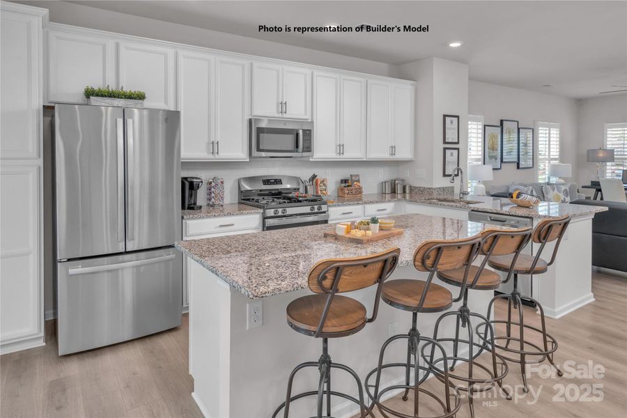 Sierra Ridge- Magnolia Open Dining Area, Gourmet Kitchen