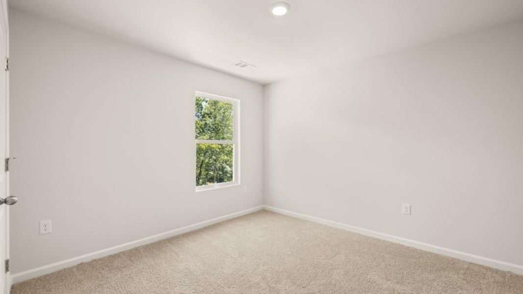 Spacious, unfurnished interior of a new home in Rolling Meadows, Jasper (Image 28).