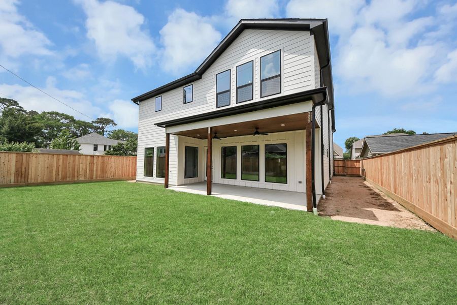 Exterior details and patio area of a home in , Houston (Image 3).