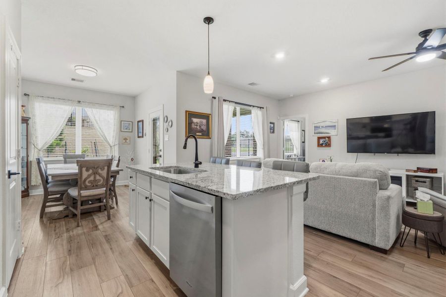 Furnished interior view inside a new home in Wedgewood Forest, Conroe (Image 8).