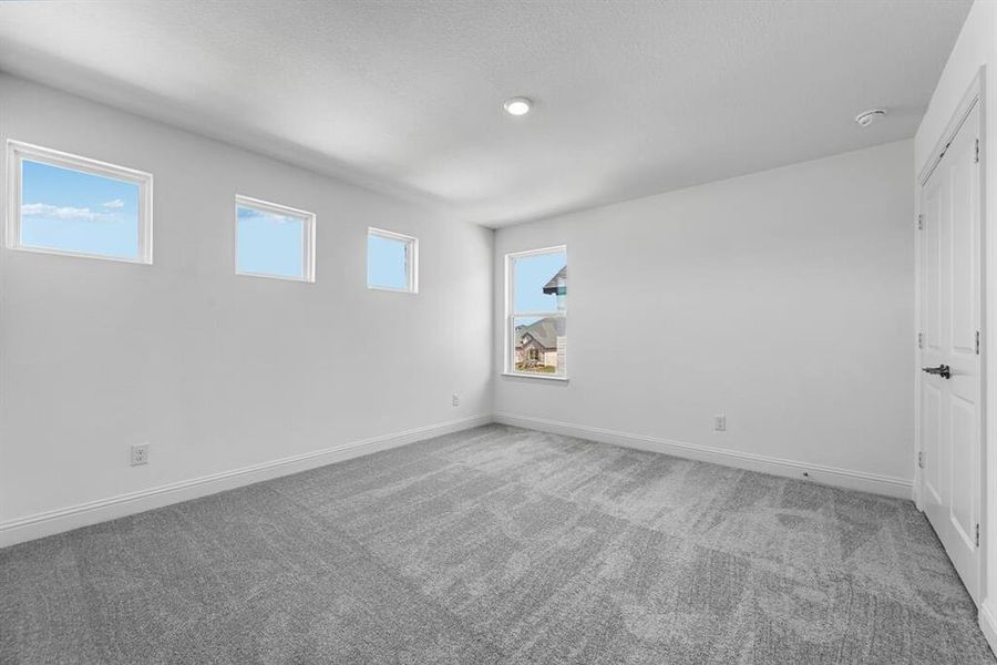 Spacious, unfurnished interior of a new home in Highland Lakes 50s, McKinney (Image 26). Spacious, unfurnished interior of a new home in Highland Lakes 50s, McKinney (Image 26).