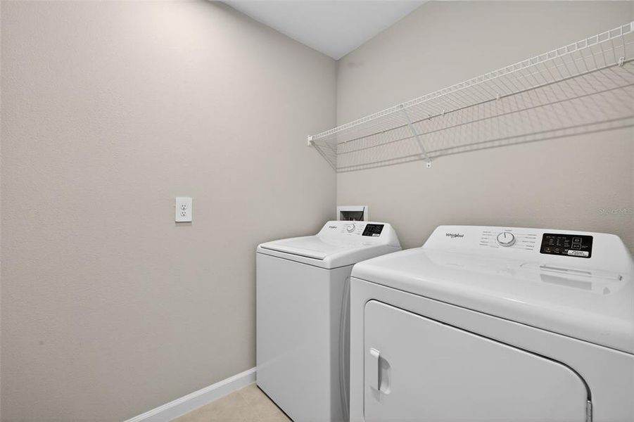 Close-up of interior finishes inside a home in Crosswind Ranch, Parrish (Image 12).