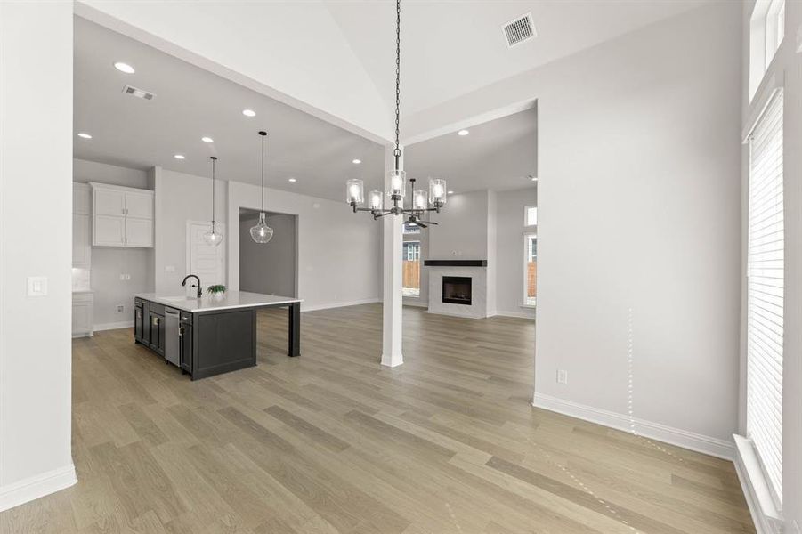 5210 Rowlan-Dining-2 5210 Rowlan-Dining-2