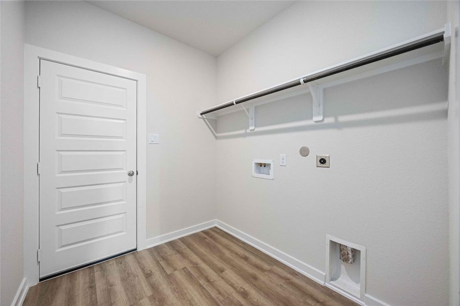 Spacious, unfurnished interior of a new home in Blue Heron Estates, Beasley (Image 25).