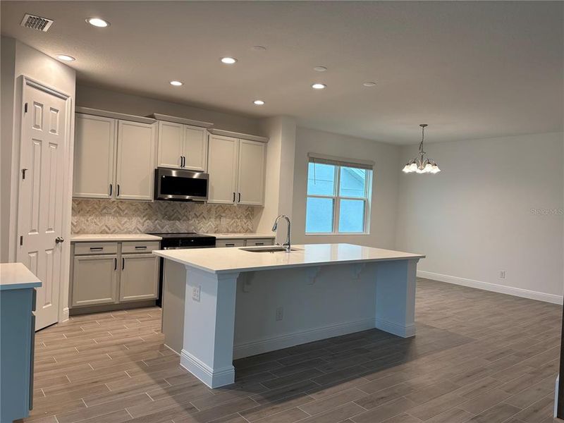Furnished interior view inside a new home in Trinity Lakes, Groveland (Image 5). Furnished interior view inside a new home in Trinity Lakes, Groveland (Image 5).