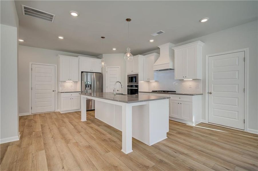 Furnished interior view inside a new home in Riverbend Overlook, Fayetteville (Image 11).