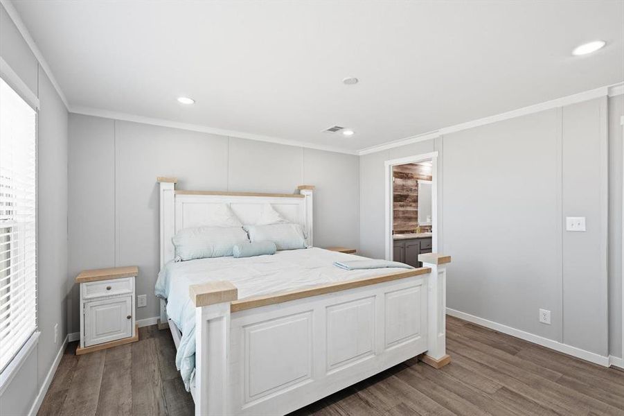 Furnished interior view inside a new home in , Gordonville (Image 23).