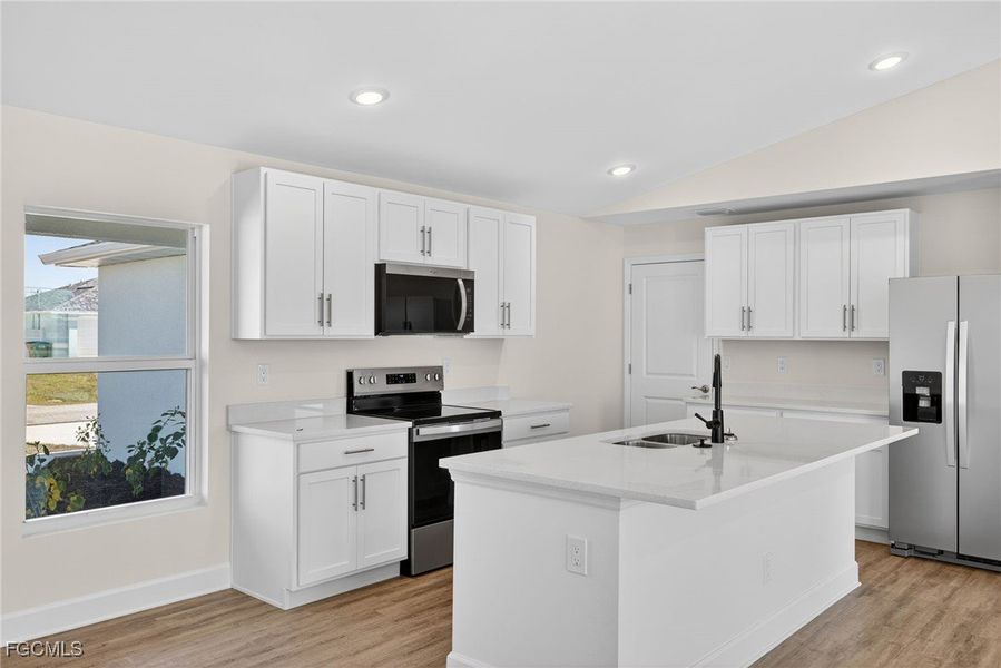 Furnished interior view inside a new home in Cape Coral, Cape Coral (Image 12).