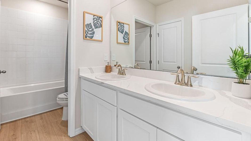 Image 45 of a home in Star Farms at Lakewood Ranch.