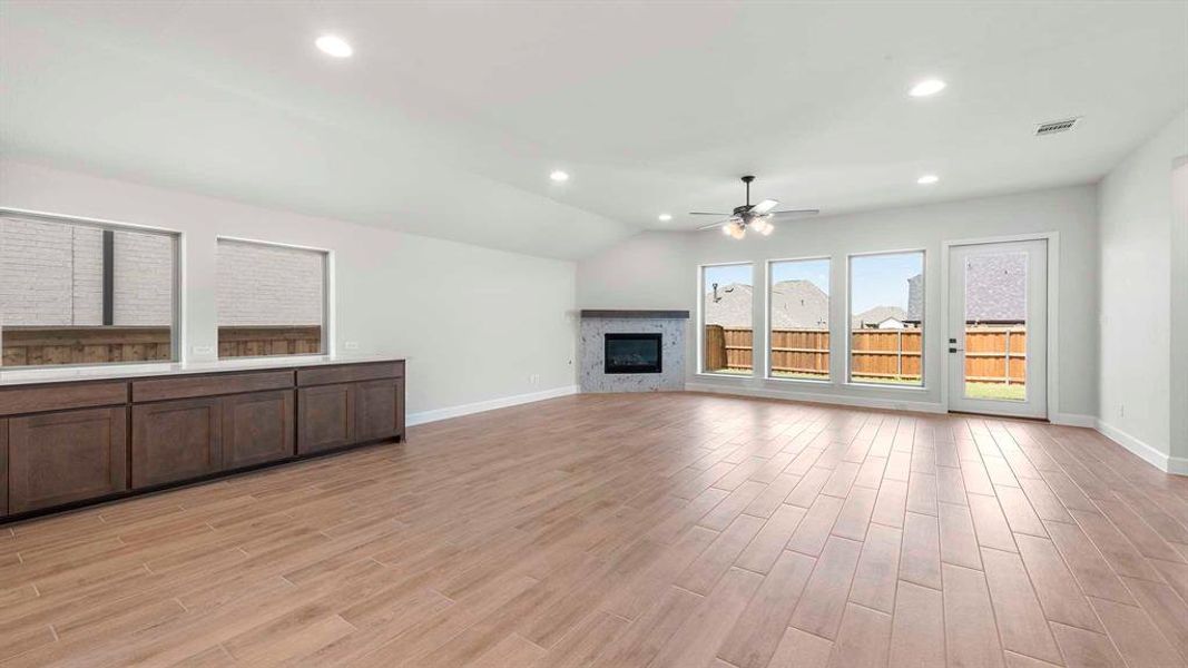 Spacious, unfurnished interior of a new home in Hillstead, Lavon (Image 16). Spacious, unfurnished interior of a new home in Hillstead, Lavon (Image 16).