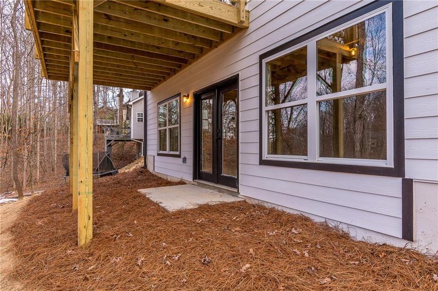 Exterior details and patio area of a home in , Gainesville (Image 20).