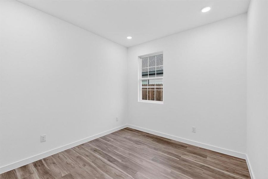 Spacious, unfurnished interior of a new home in , Dallas (Image 13).