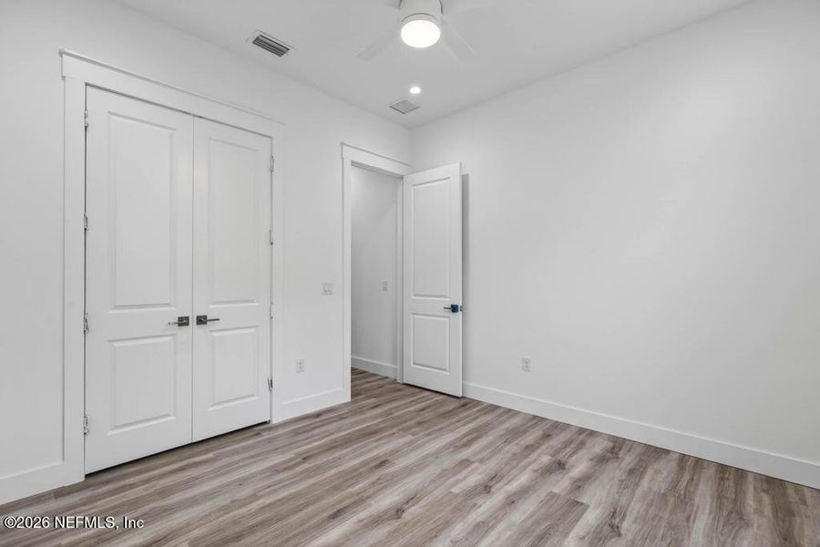 Spacious, unfurnished interior of a new home in , St. Johns (Image 86).