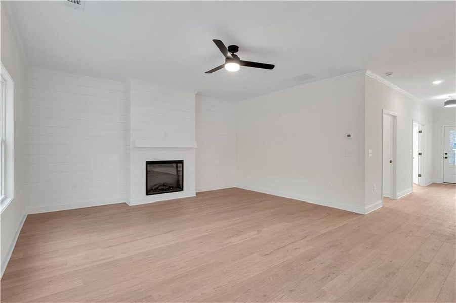 Spacious, unfurnished interior of a new home in , Stone Mountain (Image 13).