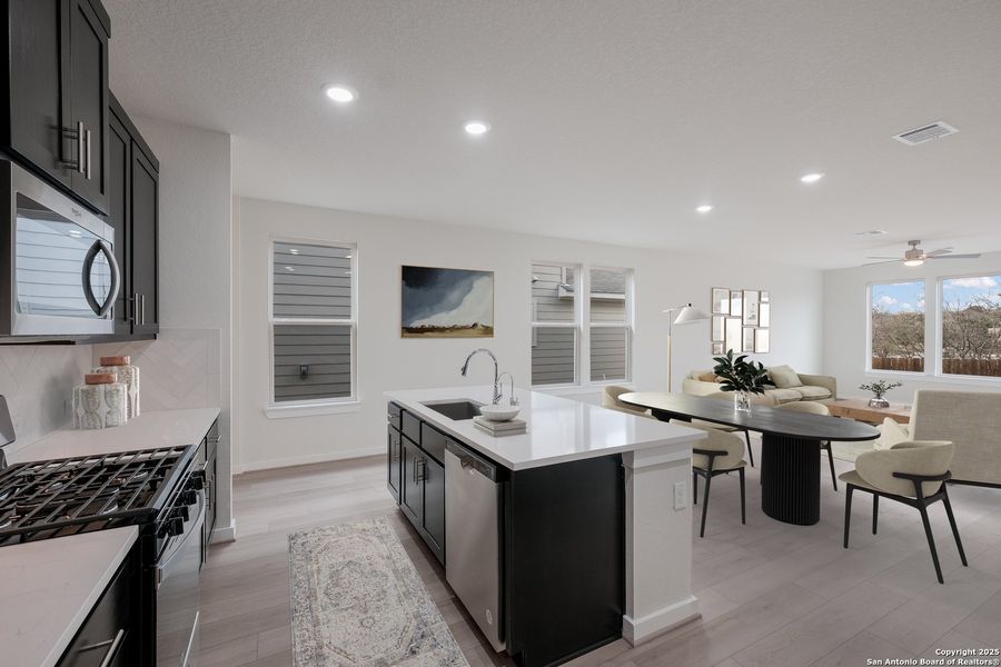 Furnished interior view inside a new home in Avondale, San Antonio (Image 6).