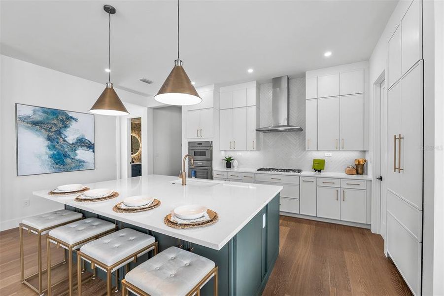 Furnished interior view inside a new home in , Orlando (Image 11).