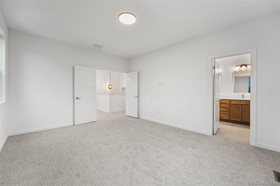 Spacious, unfurnished interior of a new home in , Arvada (Image 29).