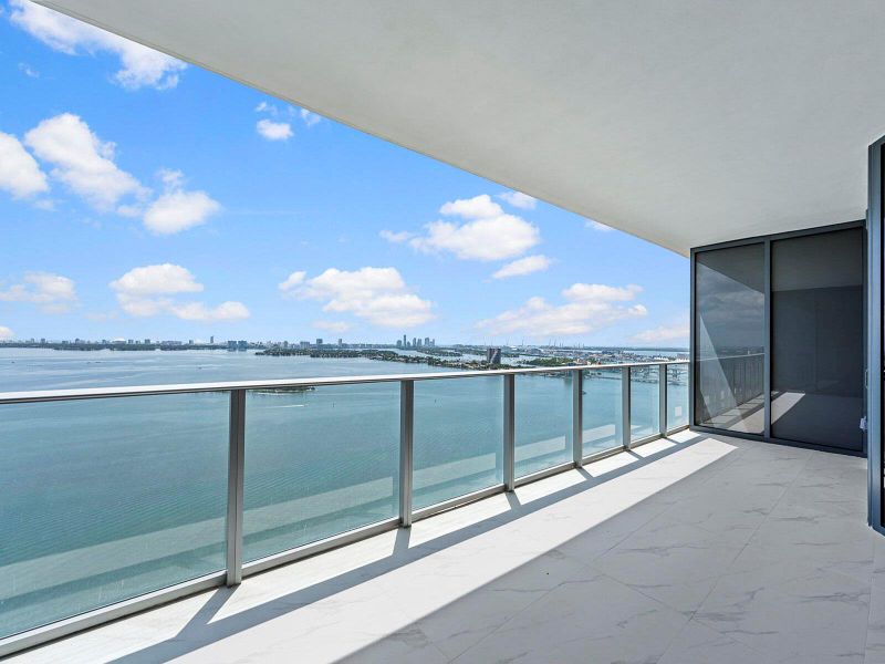 Exterior details and patio area of a home in Aria Reserve, Miami (Image 2). Exterior details and patio area of a home in Aria Reserve, Miami (Image 2).