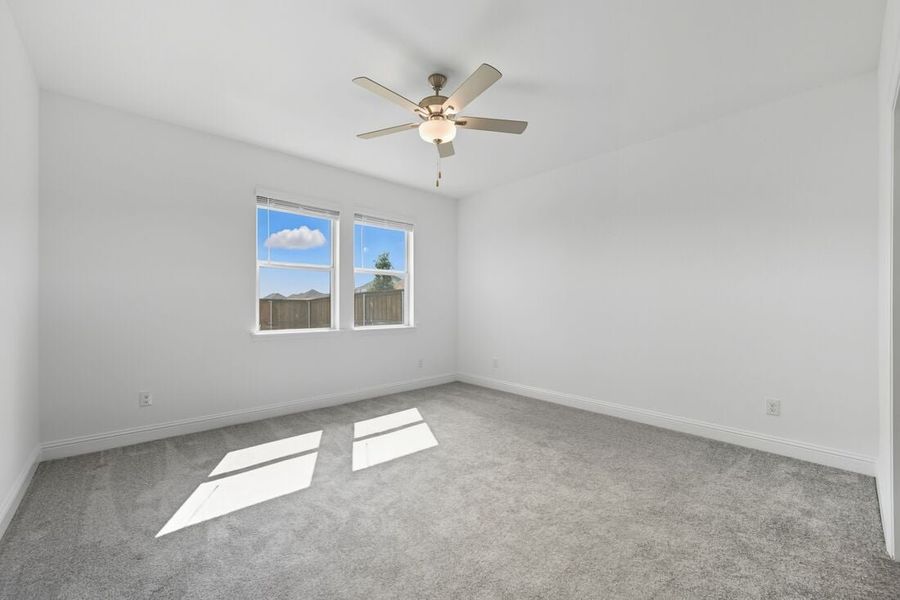 Representative unfurnished interior of a home built from the Rayburn by Taylor Morrison in Madero 50s, Fort Worth (Image 19).