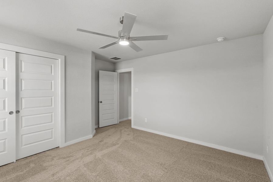 Spacious, unfurnished interior of a new home in Beacon Hill, Waller (Image 21).