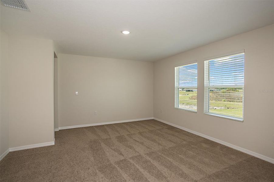 Spacious, unfurnished interior of a new home in Davis Landing, Wimauma (Image 18).