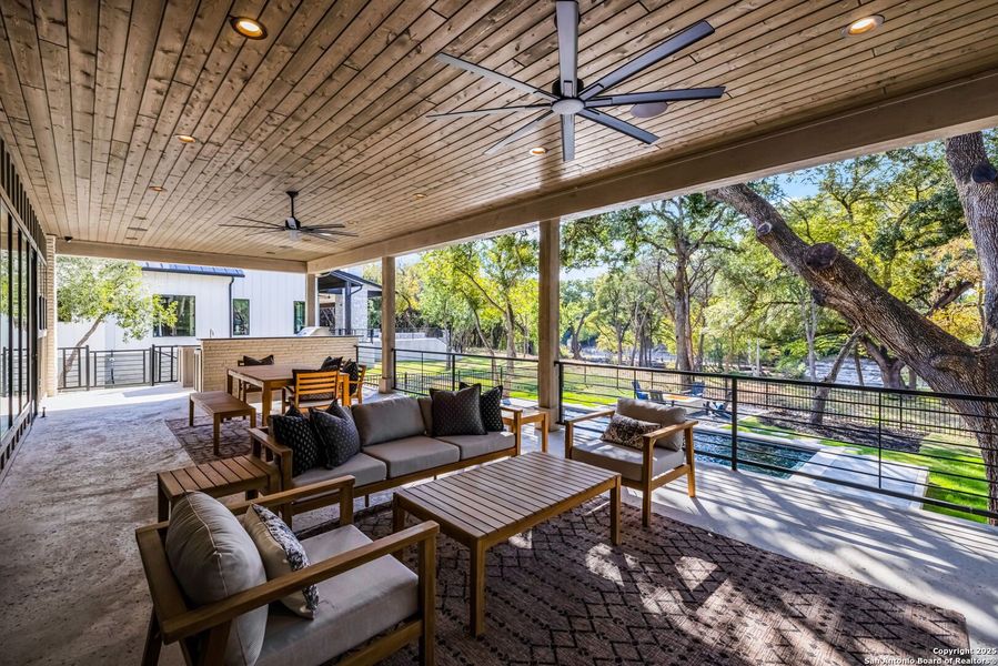 Community amenities in , New Braunfels (Image 25). Community amenities in , New Braunfels (Image 25).