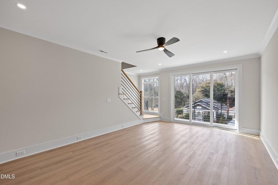 18-221 S West St_1932