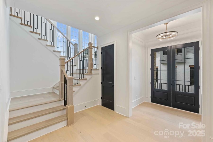 Spacious, unfurnished interior of a new home in , Charlotte (Image 31).