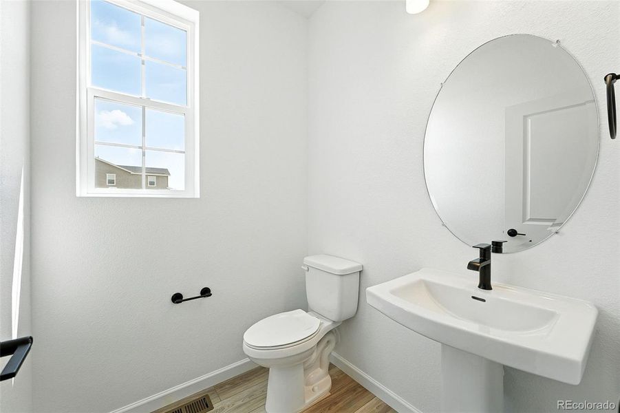 3295 N Coolidge ~ Ready Now 3295 N Coolidge ~ Ready Now