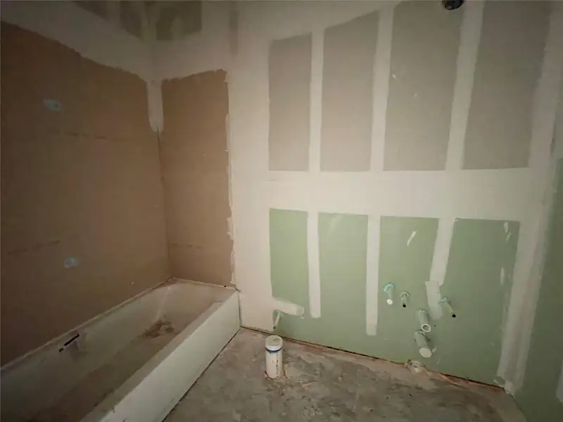 Secondary Bath