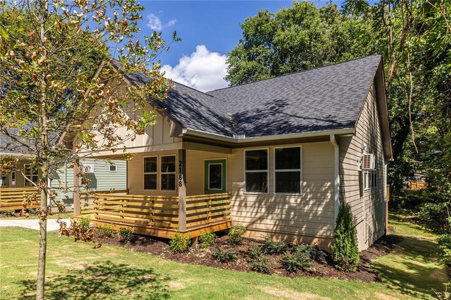 Exterior details and patio area of a home in , Atlanta (Image 24).