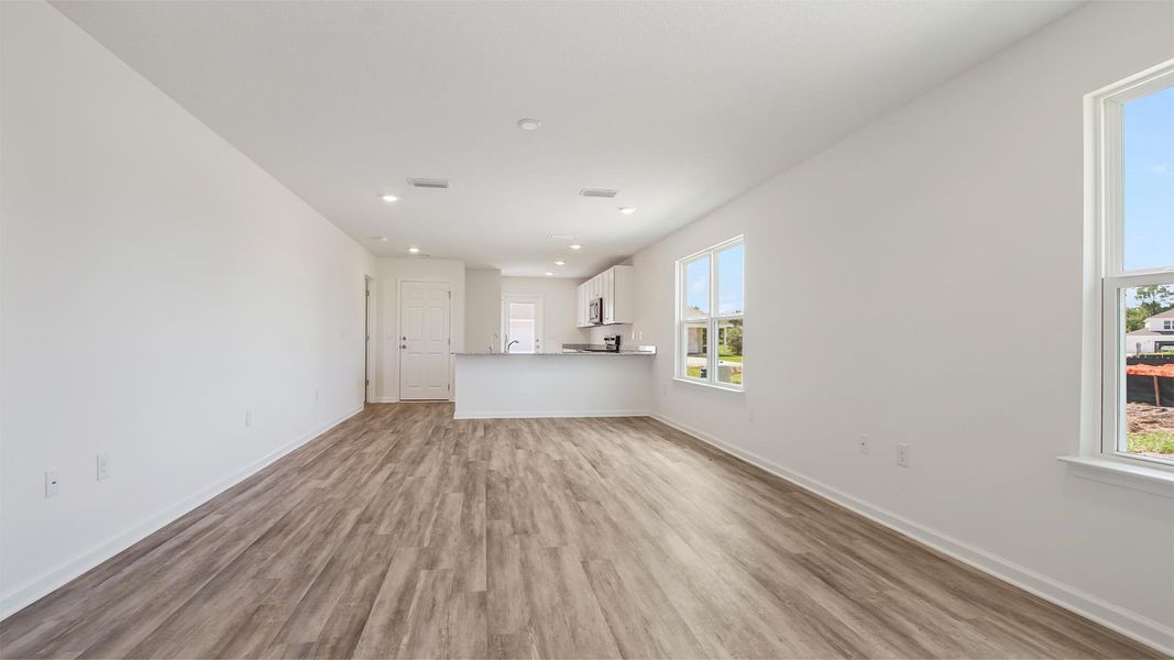 Representative unfurnished interior of a home built from the Inzer by D.R. Horton in Owl's Head East, Freeport (Image 14). Representative unfurnished interior of a home built from the Inzer by D.R. Horton in Owl's Head East, Freeport (Image 14).