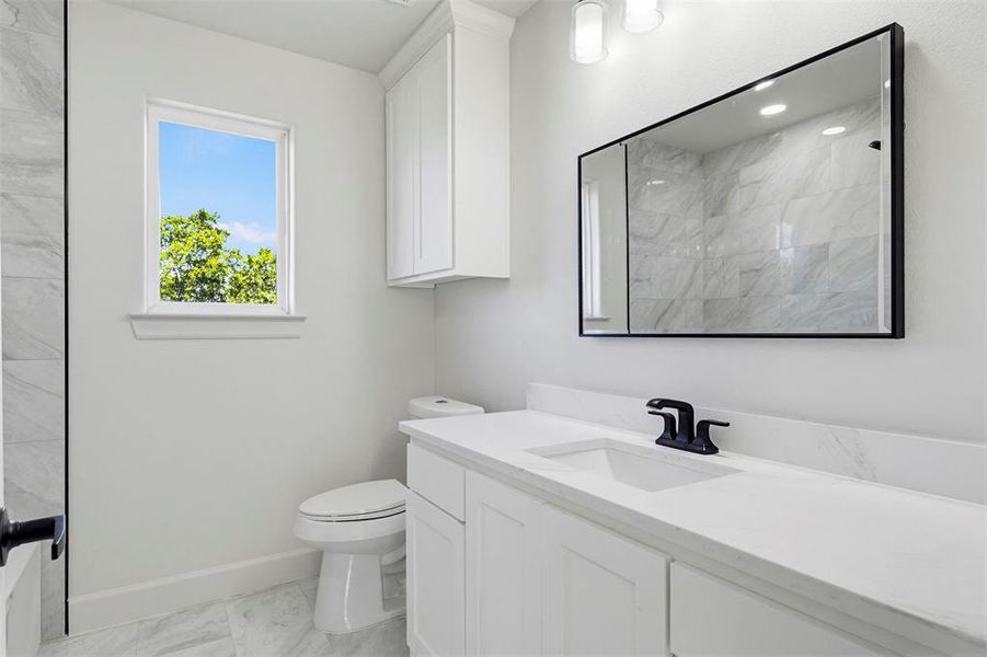 Furnished interior view inside a new home in , Fort Worth (Image 5).