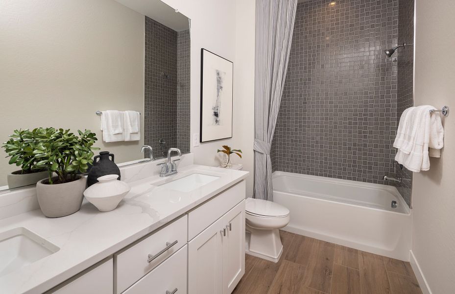 Representative furnished interior of a home built from the Barletta by Pulte Homes in Upper Canyon, Phoenix (Image 9). Representative furnished interior of a home built from the Barletta by Pulte Homes in Upper Canyon, Phoenix (Image 9).