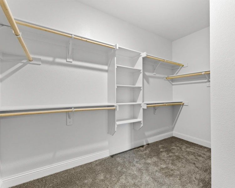 Representative furnished interior of a home built from the Nevada by BLUEHAVEN Homes in Lakepointe, Lavon (Image 16).