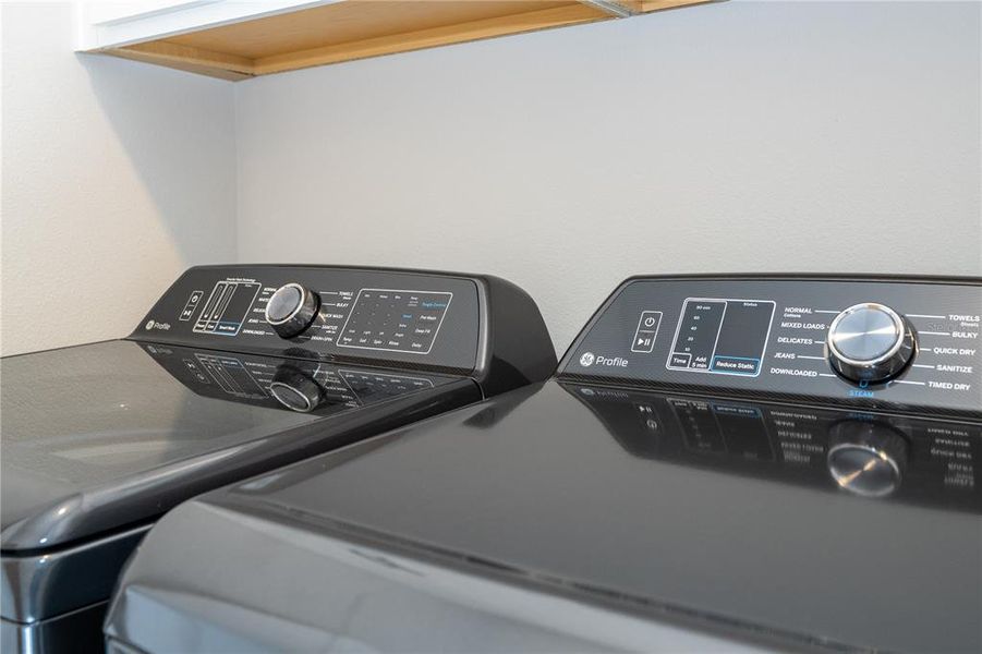 Close-up of interior finishes inside a home in Eden at Crossprairie, St. Cloud (Image 23).