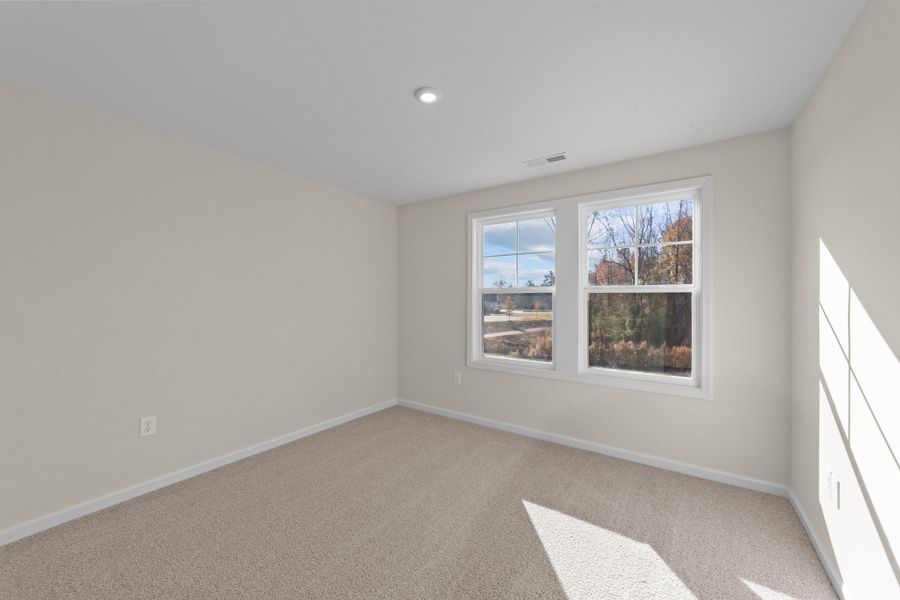 Spacious, unfurnished interior of a new home in Traditions at Carolina Forest, Myrtle Beach (Image 30). Spacious, unfurnished interior of a new home in Traditions at Carolina Forest, Myrtle Beach (Image 30).