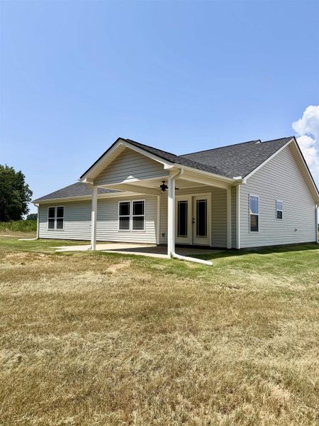 Exterior details and patio area of a home in Bent Tree, Gaffney (Image 3).