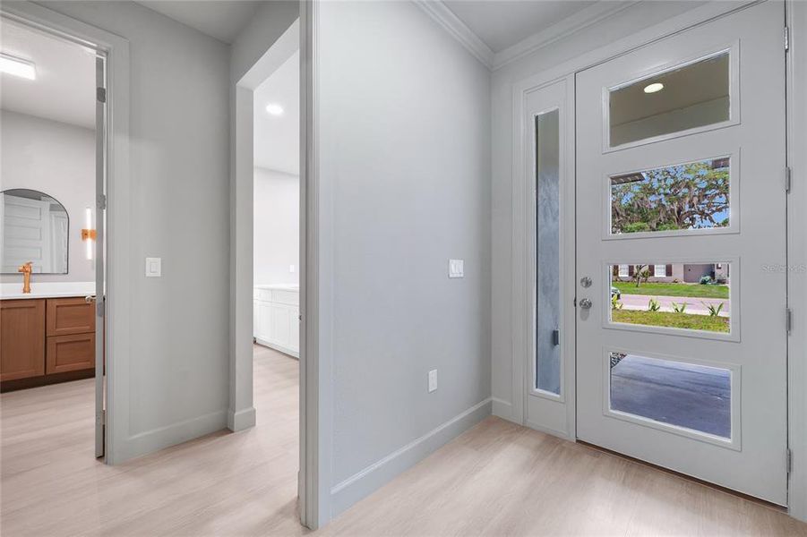 Spacious, unfurnished interior of a new home in , Orlando (Image 22).