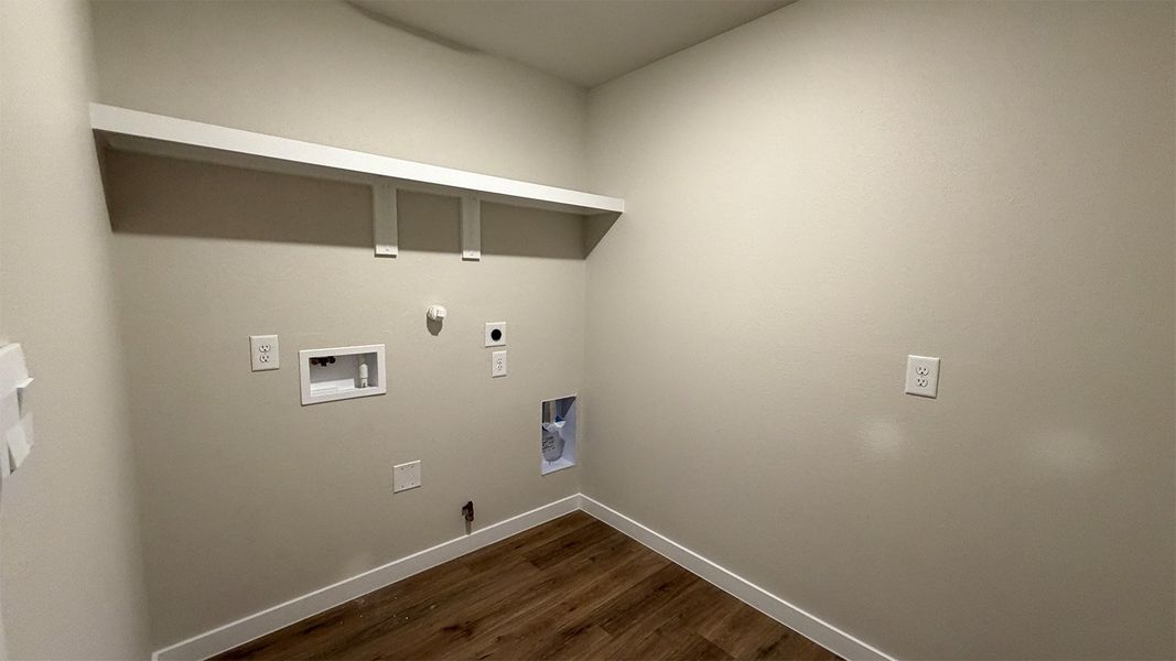 Spacious, unfurnished interior of a new home in The Lakes Northwest, Corpus Christi (Image 27). Spacious, unfurnished interior of a new home in The Lakes Northwest, Corpus Christi (Image 27).