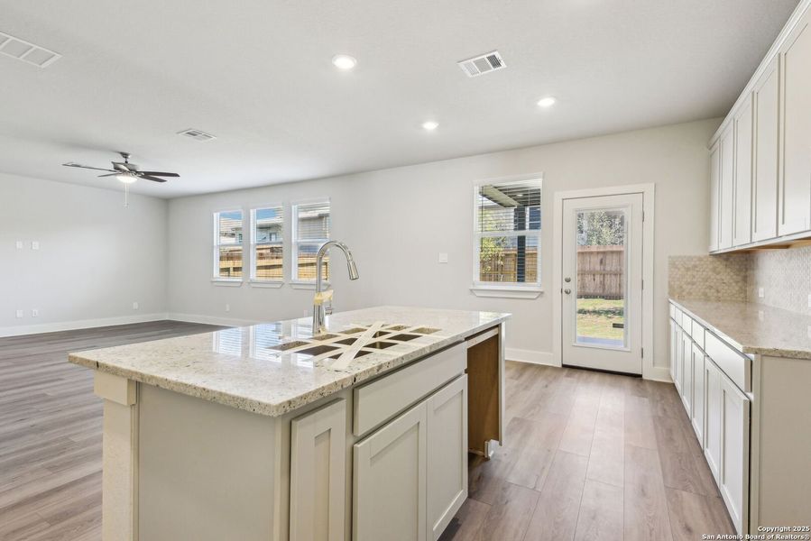 Furnished interior view inside a new home in Thomas Pond, San Antonio (Image 11).