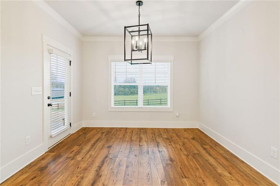 Spacious, unfurnished interior of a new home in Alcovy Station, Covington (Image 26).